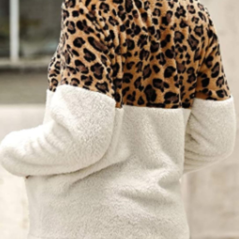 Sherpa Cheetah Print Sweatshirt - Picture 5 of 6